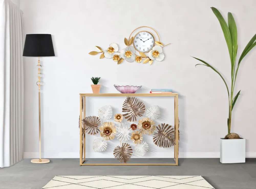 Elegante Wanduhr mit Blumenmuster Gold und Weiß