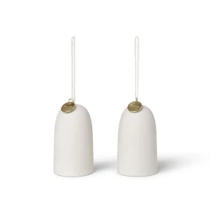 Ferm Living - Keramikanhänger Glocken (2er Set) - Off White