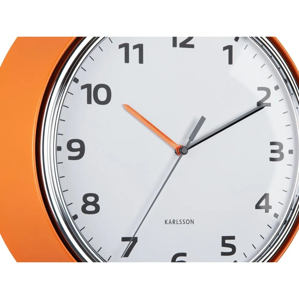 Karlsson Modern Retro Wanduhr