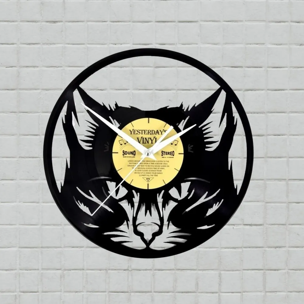 Katze Vinyl Wanduhr aus einer echten Schallplatte