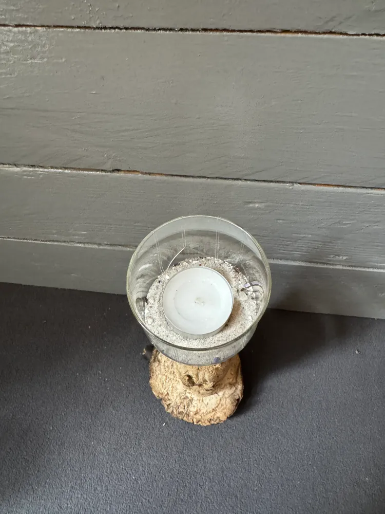 Kerzenständer „Küstenflair“ – Treibholz & Baumscheibe mit Teelichtglas