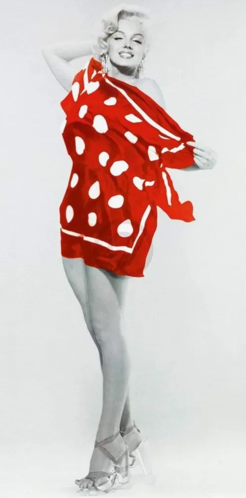 Kunstdruck Bert Reisfeld - Marilyn at Beach, 1953 50x100cm