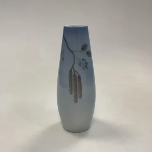 Lyngby Porcelæn Vase med Rakler No. 127- 39
