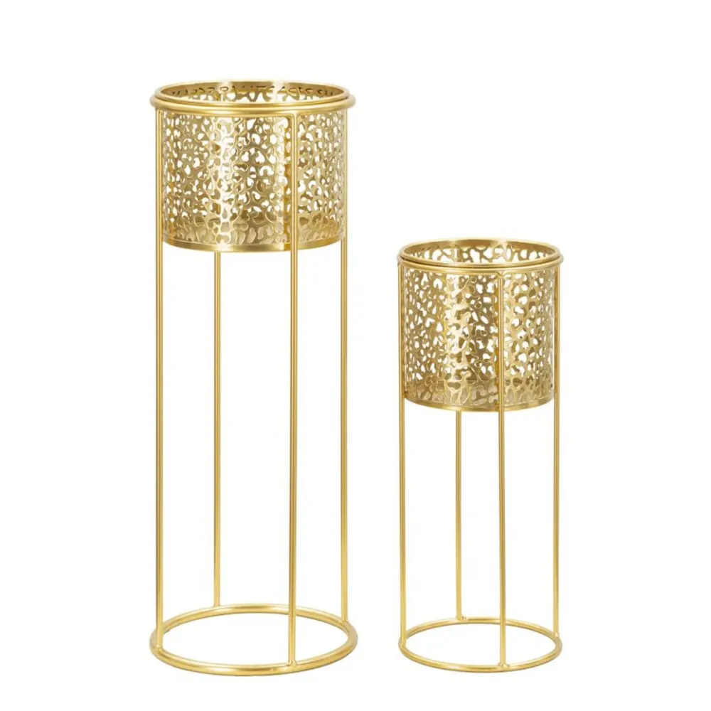 Goldene Metallvasenhalter mit abgerundeten, kunstvollen Verzierungen – Paar Mauro Ferretti