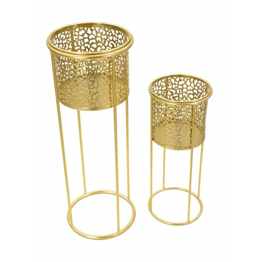 Goldene Metallvasenhalter mit abgerundeten, kunstvollen Verzierungen – Paar Mauro Ferretti