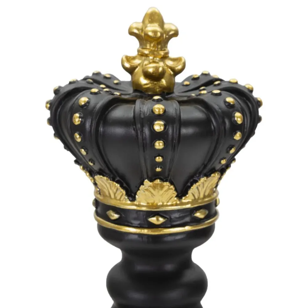 Skulptur eines schwarzen Schachkönigs mit goldenen Akzenten Mauro Ferretti