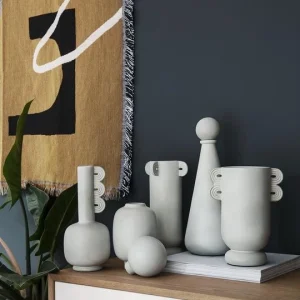 Muses Vase Calli