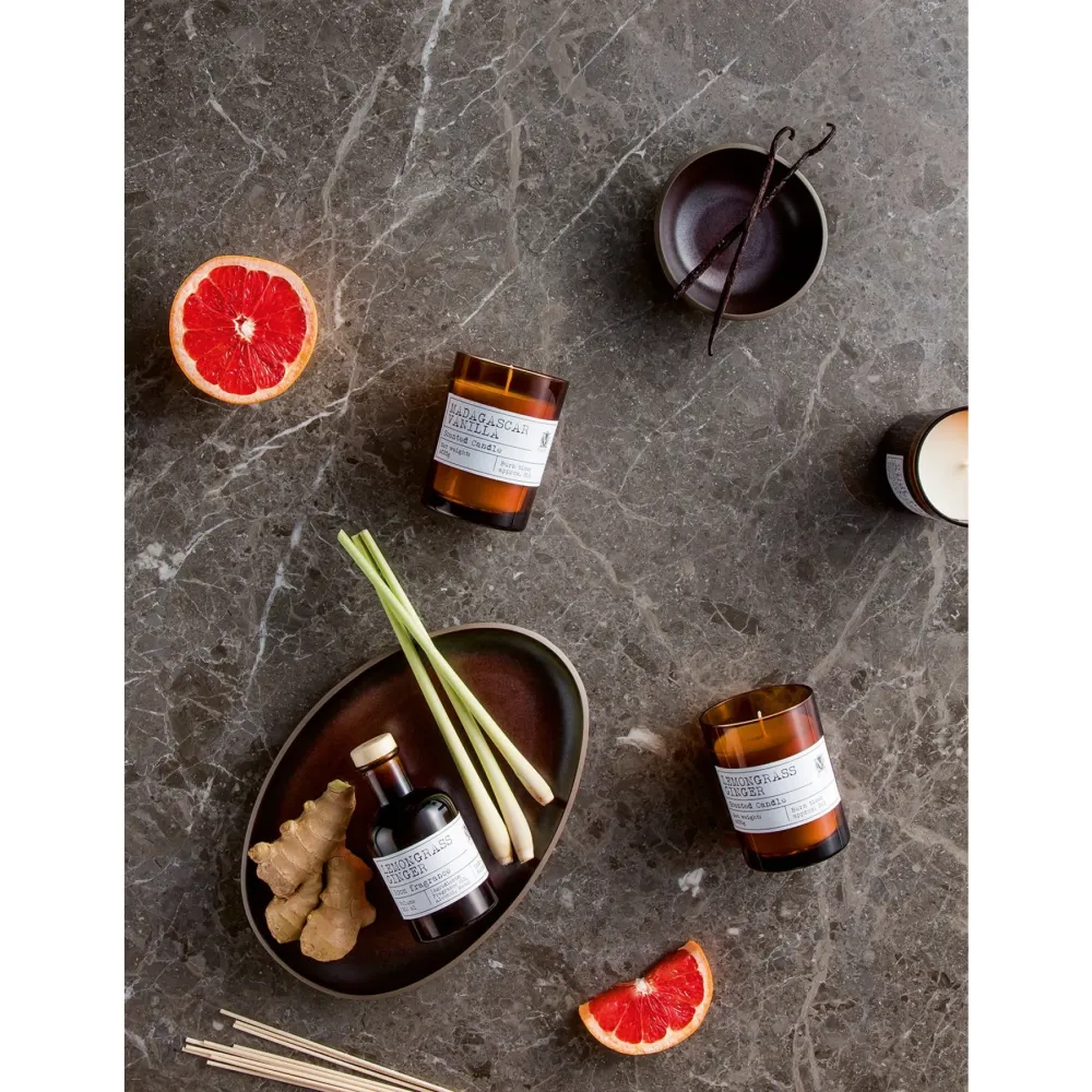 Möve Apothecary Duftkerze rich man amber