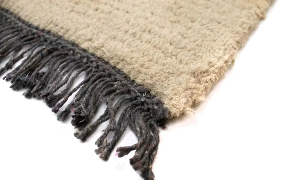 Nepal Teppich 140 x 70 cm - beige