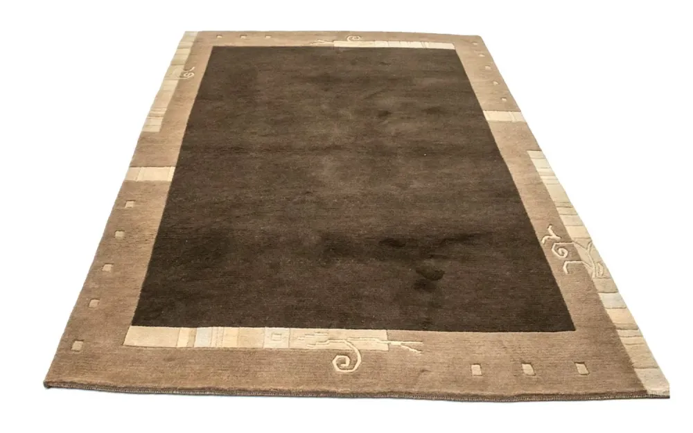 Nepal Teppich 197 x 143 cm - braun