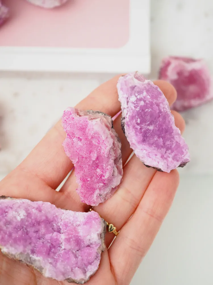 Pink Cobalto Calcite Specimen ca. xx cm - aus Marokko