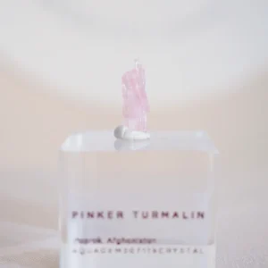 Pinker Turmalin - aus Paprok Afghanistan
