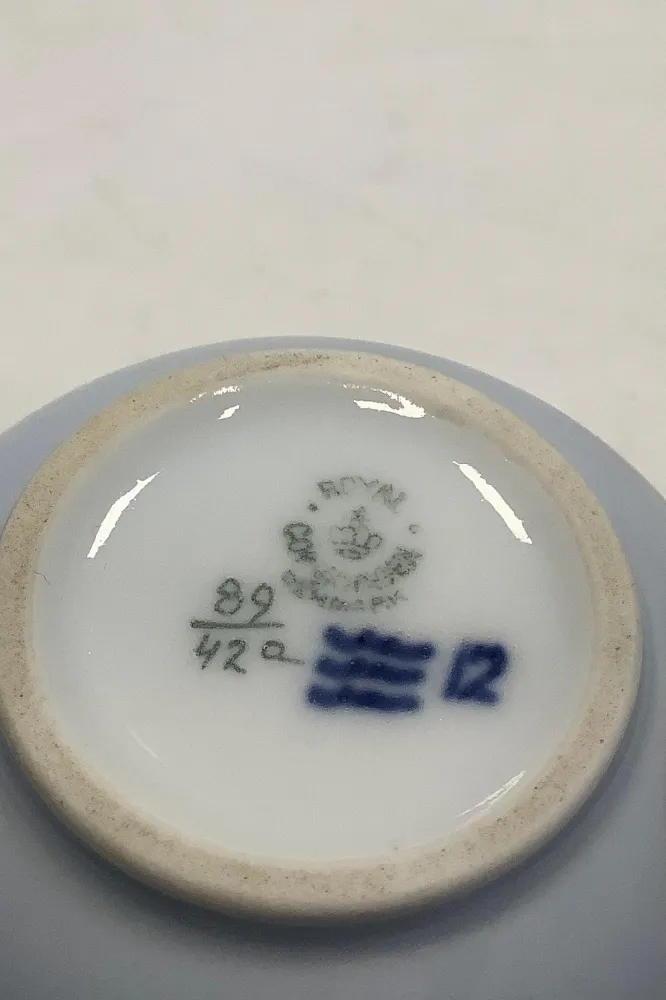 Royal Copenhagen Art Nouveau Kleine Vase Nr. 89/42A.