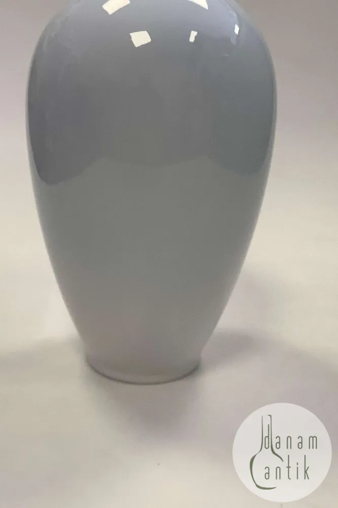 Royal Copenhagen Art Nouveau vase No. 53/47D med Blomster