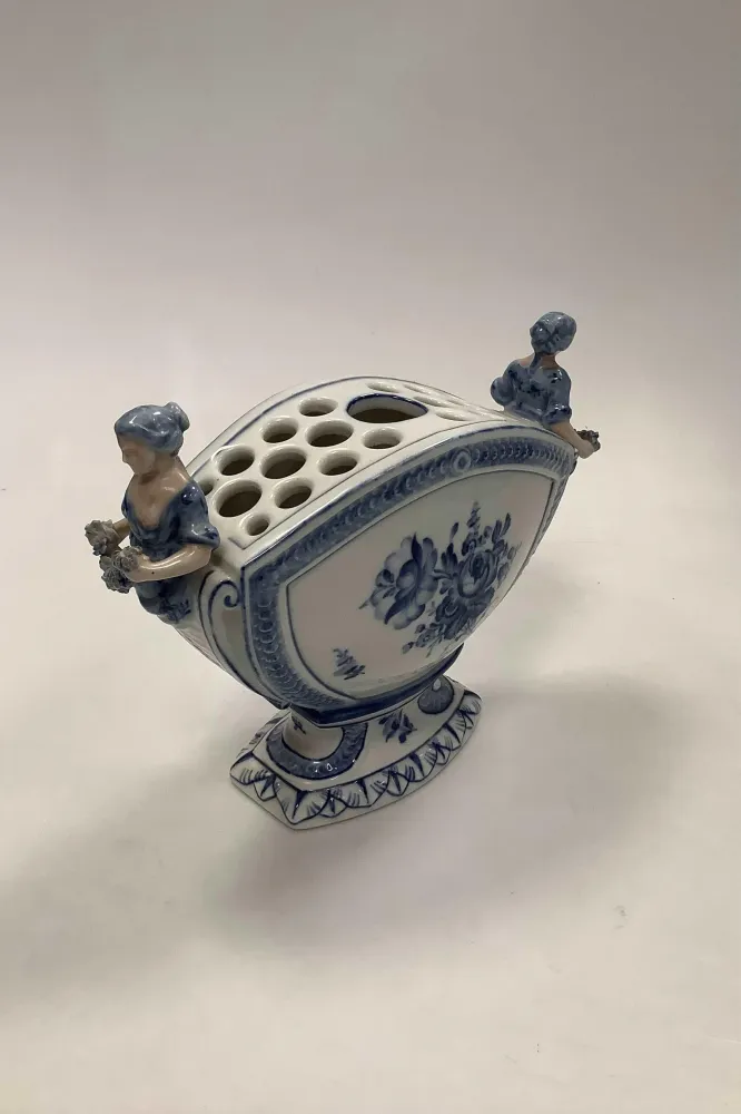 Royal Copenhagen Blaue Blume Geschweißte Bouquetière Nr. 1572