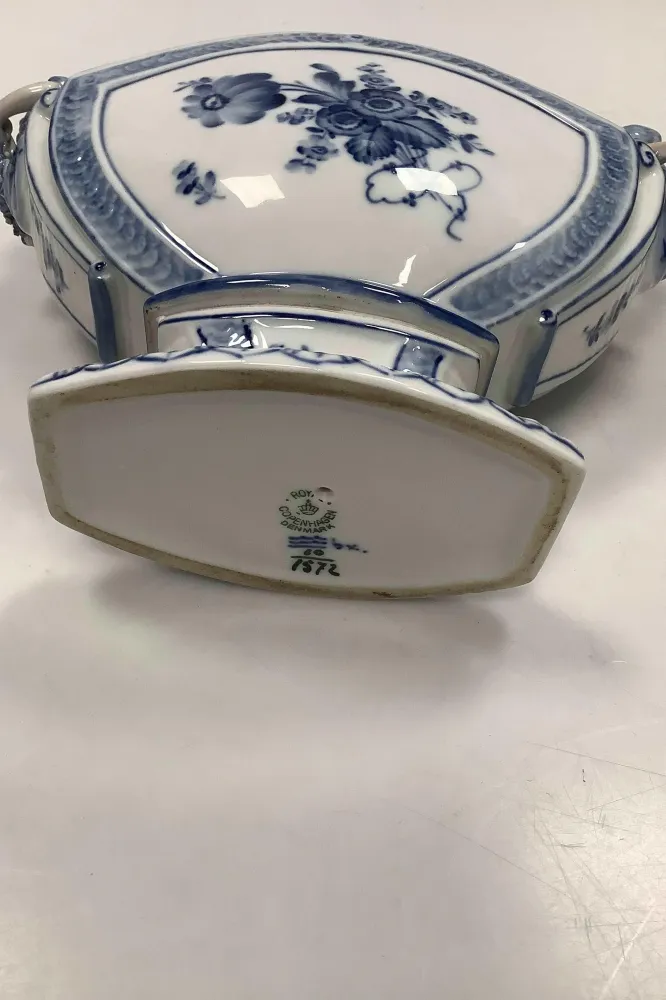Royal Copenhagen Blaue Blume Geschweißte Bouquetière Nr. 1572