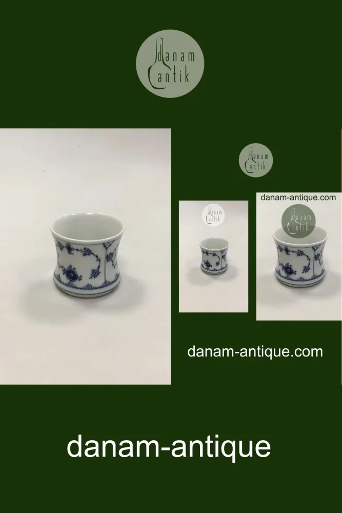 Royal Copenhagen Blaue kannelierte Vase Nr. 2158