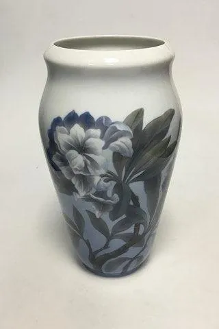 Royal Copenhagen Jugendstil-Vase 845/1216