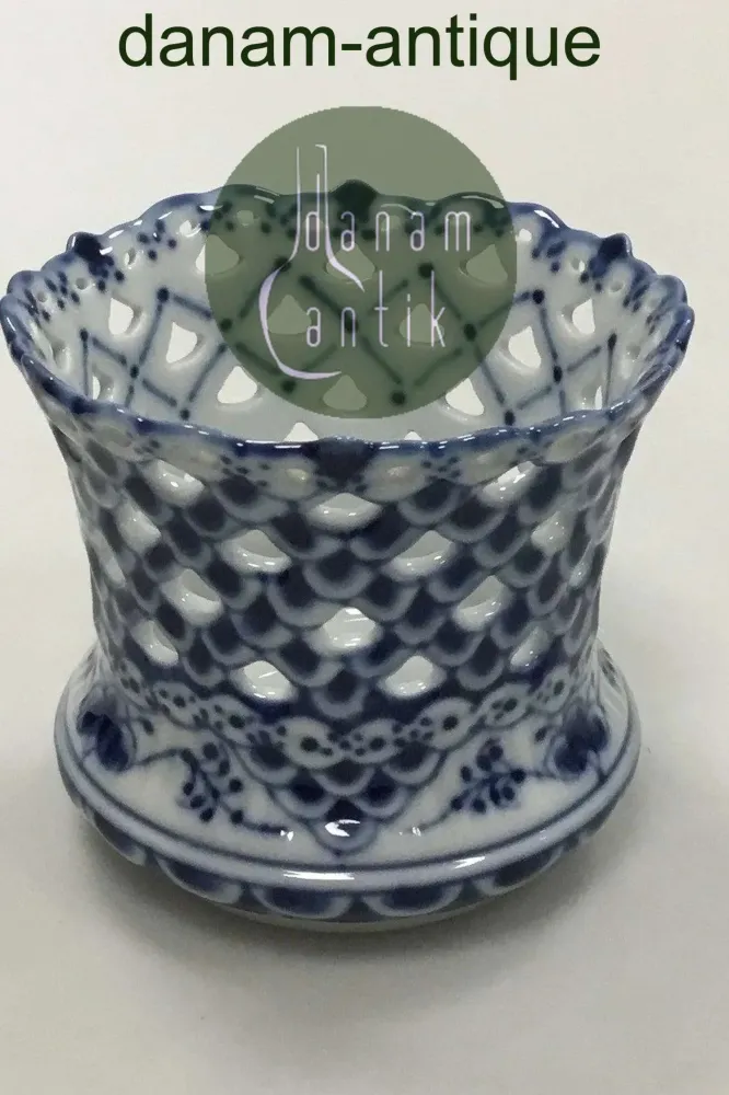 Royal Copenhagen Muschelmalet Helblonde Vase/Zigarettenbecher Nr. 369 (1015)