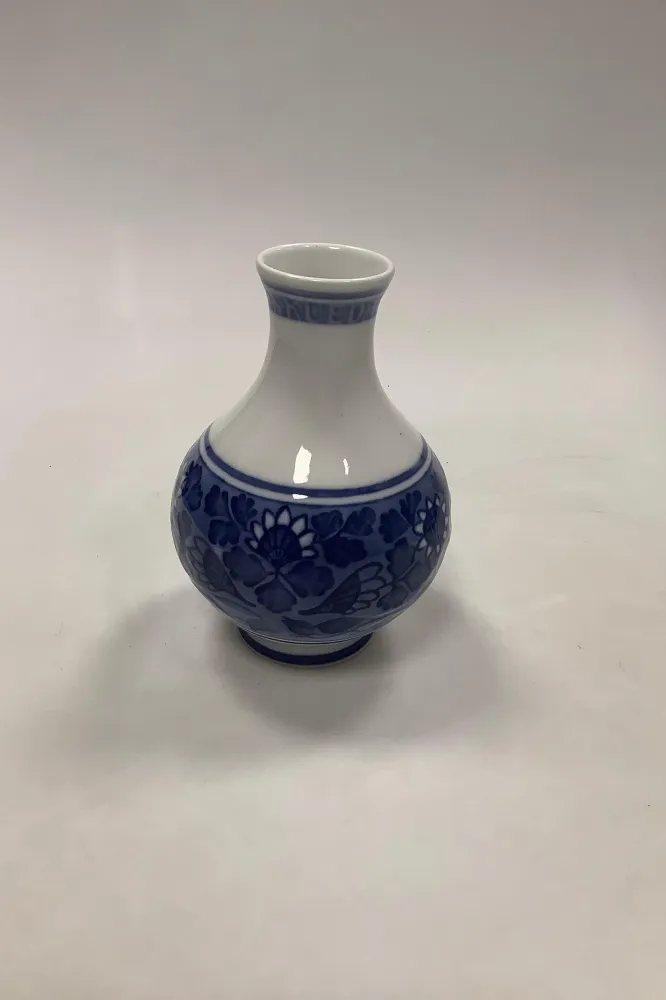 Royal Copenhagen Runde Messe Vase 1918