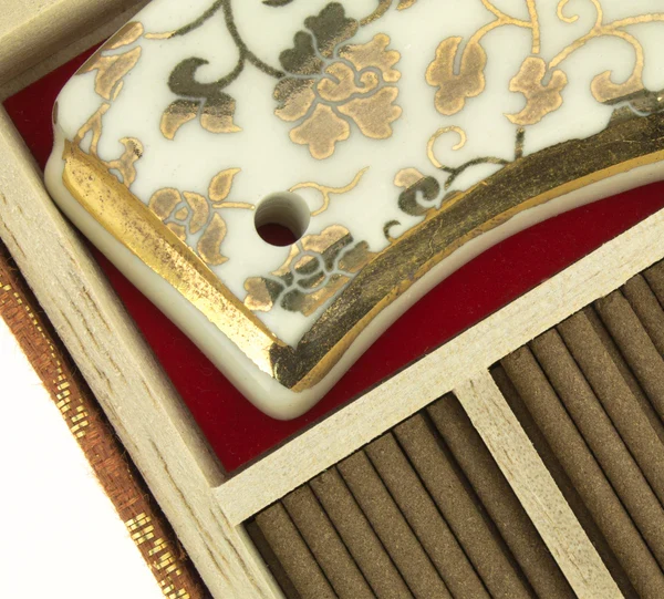 Räucherstäbchen-Geschenkbox Kyara Momoyama
