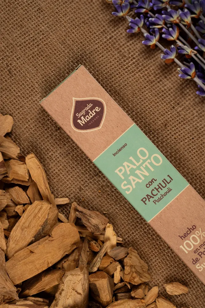 Sagrada Madre - Palo Santo - Patchouli - Räucherstäbchen