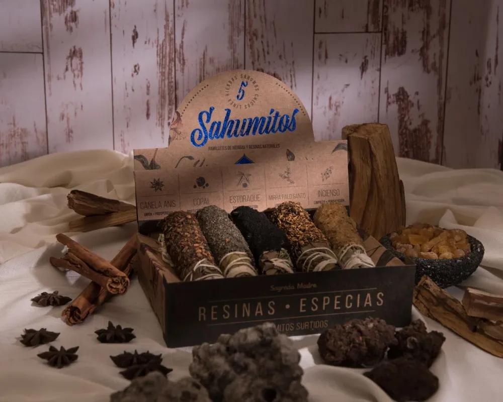 Sagrada Madre – Sahumito - Räucherbündel Mix Harze & Gewürze - 5 Stk.
