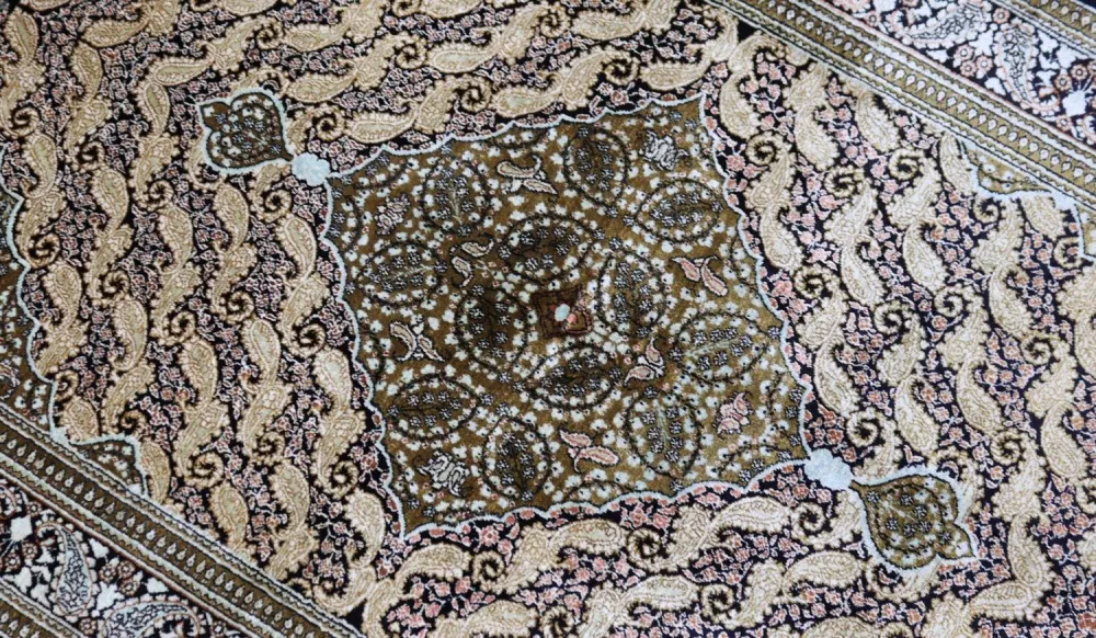 Seidenteppich - Ghom Seide - Premium 163 x 109 cm Teppichbrücke