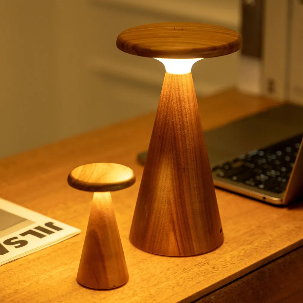 Sylva Tischleuchte - Mini "Walnut" • Gingko