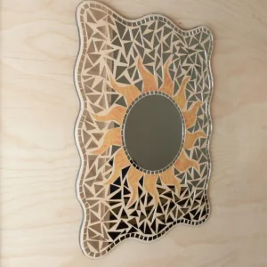 Vintage Mosaikspiegel mit Sonnenmuster Italien 1970er Boho-Stil