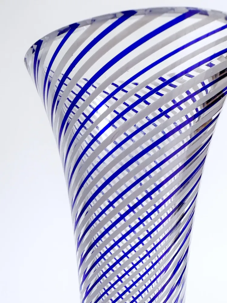 Vintage Pasabahce Swirl Fadenglas Vase Kobalt Blau Türkisch Mid Century Weiß