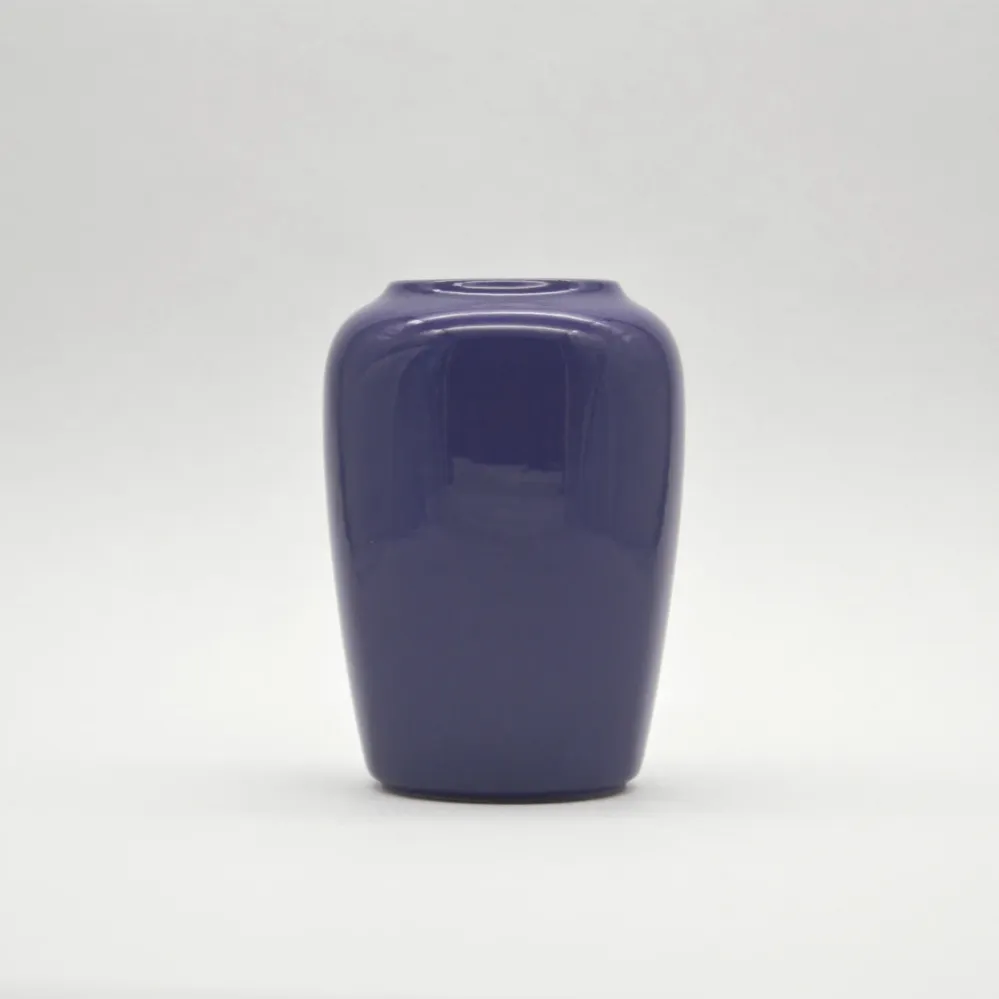 Vintage Vase lila