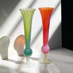 Vintage Vase Opalglas Rosa Grün Swirl Italien Paar