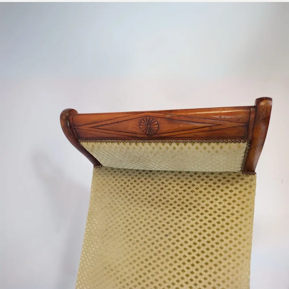 Chaiselongue Kirschbaum mit Schwanköpfen um 1880
