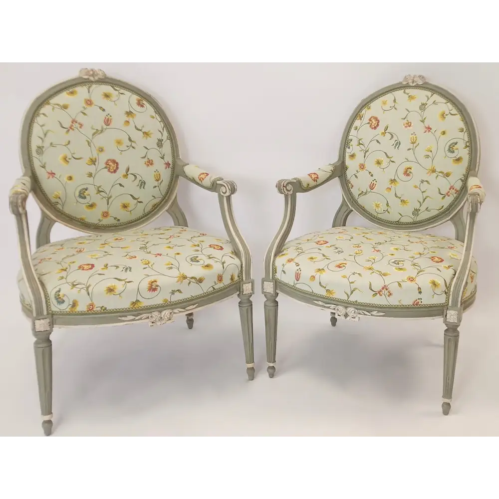Ein Paar Louis XVI Sessel um 1780