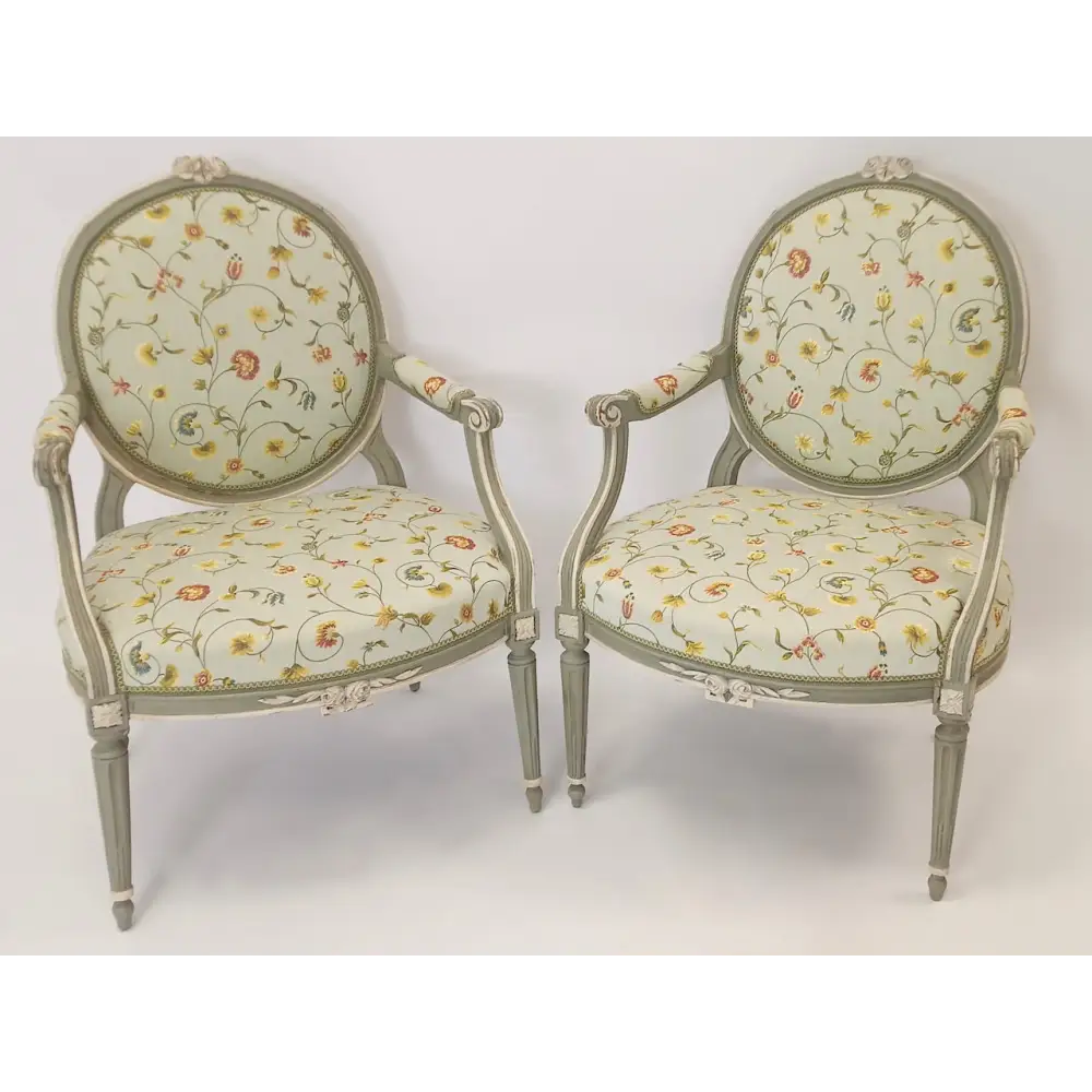 Ein Paar Louis XVI Sessel um 1780