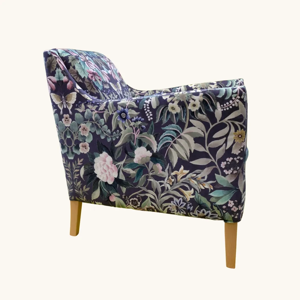 Kleiner, bequemer und gutaussehender Sessel »Milan« von Designers Guild