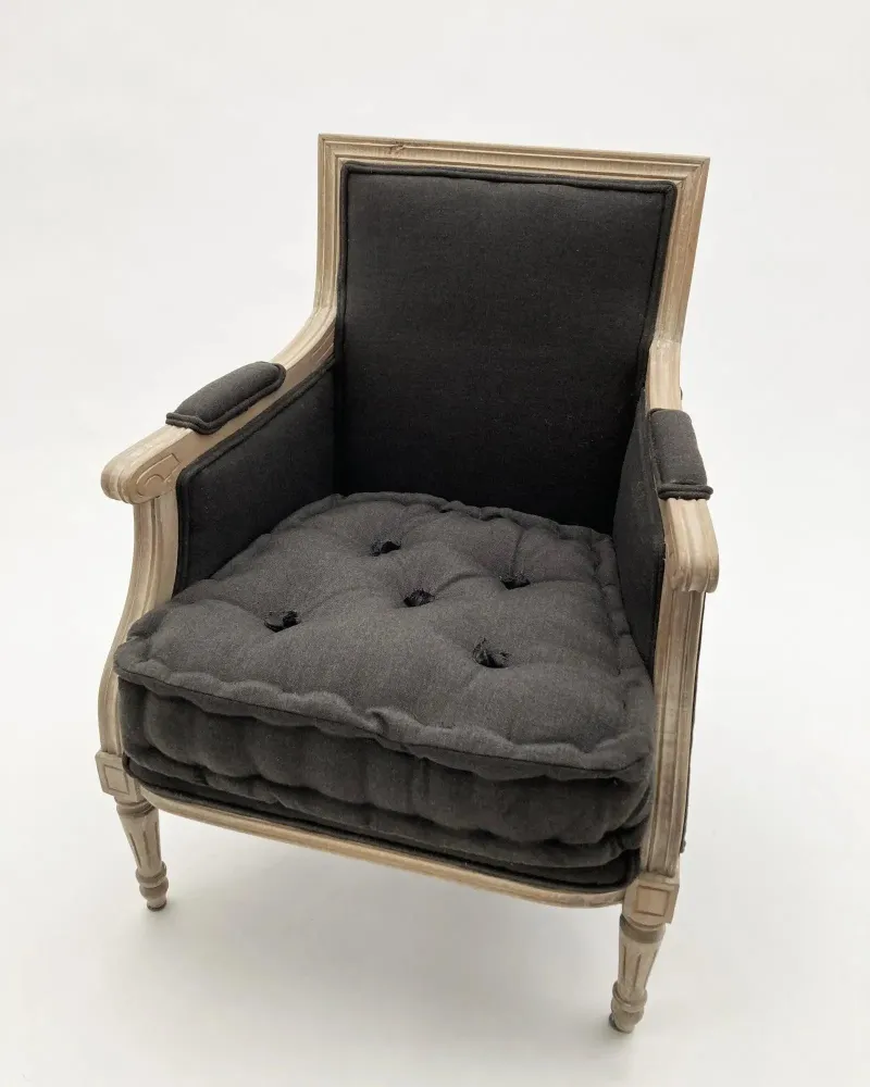 Sessel Dark Side aus Holz und Stoff