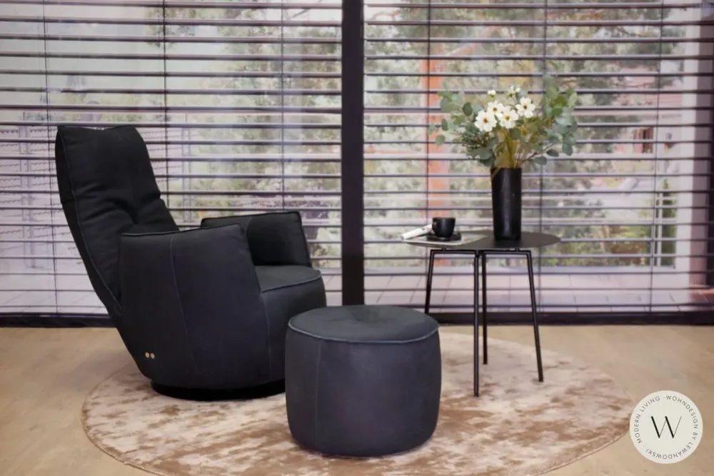 Sessel Modell Blobb.De Luxe + Hocker Leder Rhino schwarz