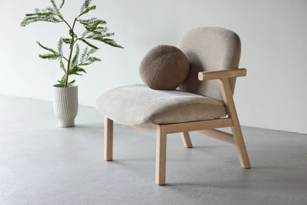 Sessel Rile aus Gummibaumholz - Beige