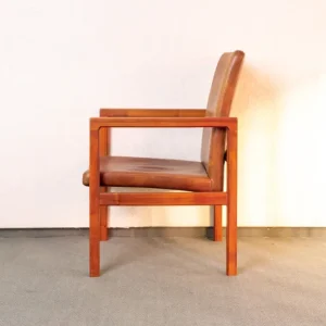 Stuhl / Sessel