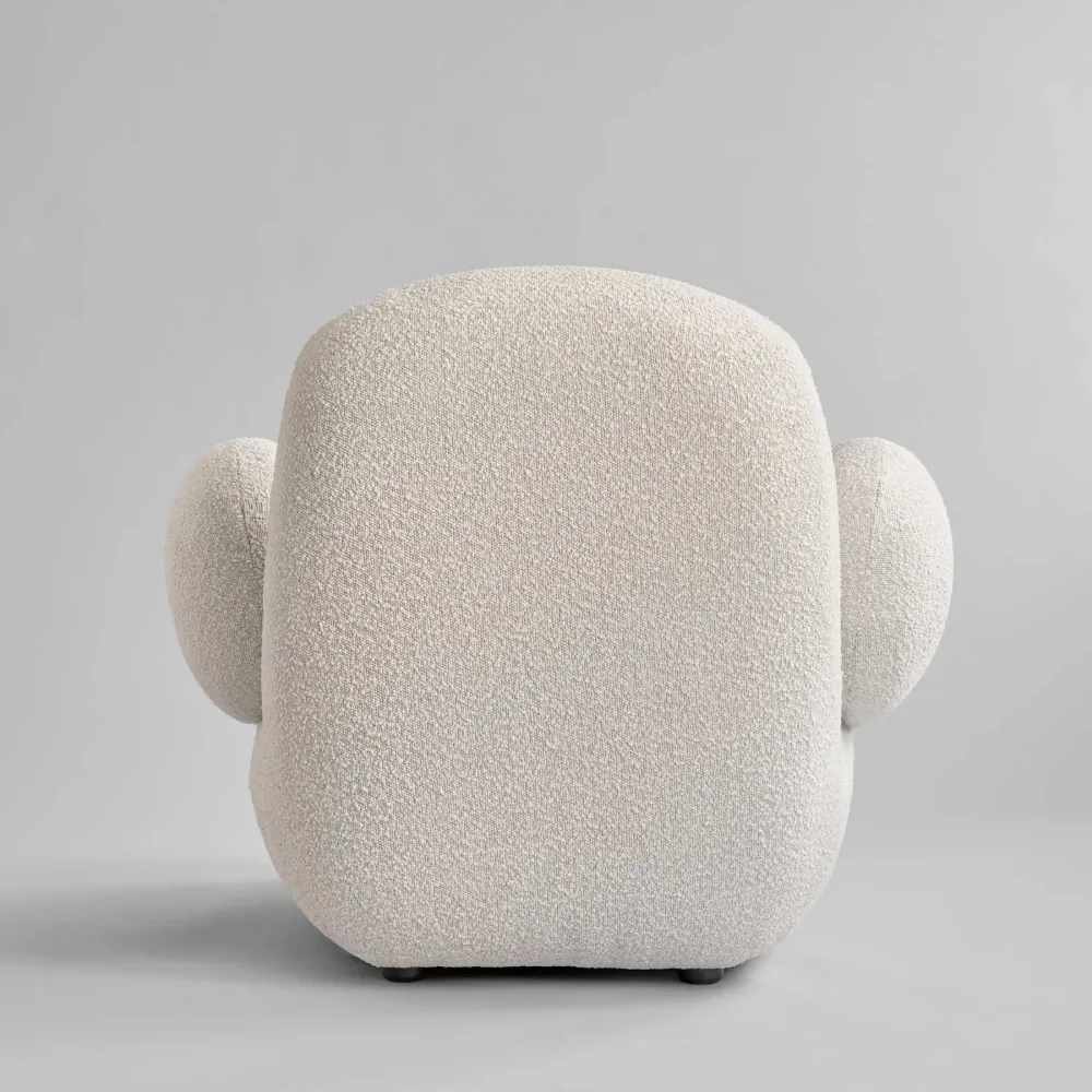 TOE FLAT Sessel aus weißem Bouclé
