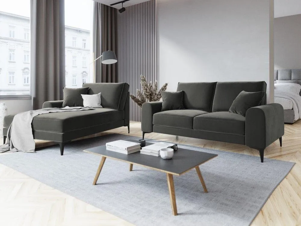 Velvet Chaise Lautsprecher Madara Dark Grey mit einer schwarzen Basis