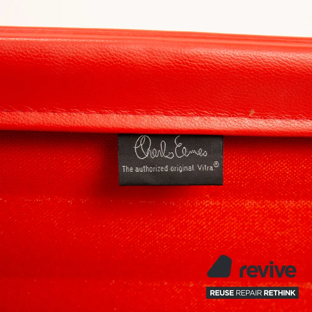 Vitra EA 124 Leder Sessel Rot inkl. Hocker mit manueller Relaxfunktion Charles & Ray Eames